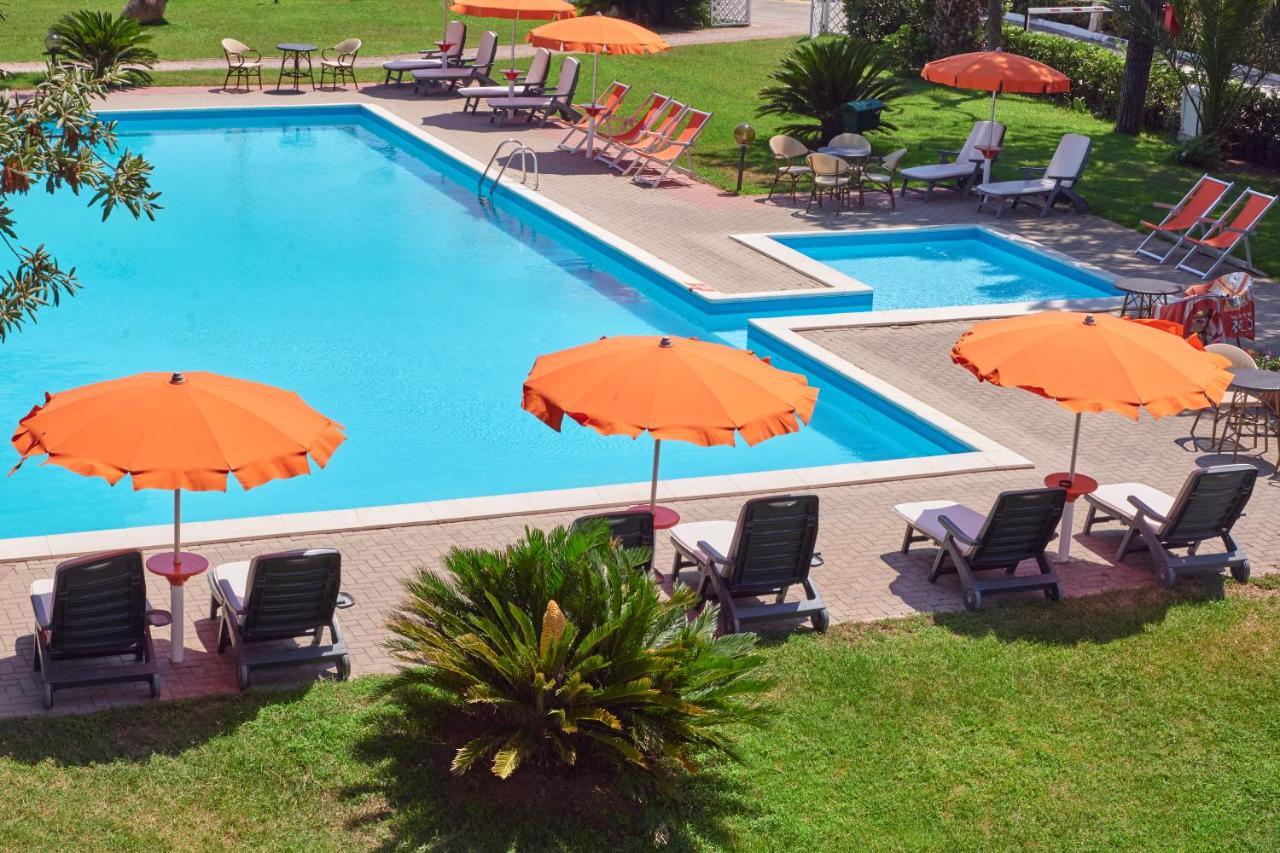 Hotel Capo Circeo Centro Benessere & Padel San Felice Circeo Exterior photo